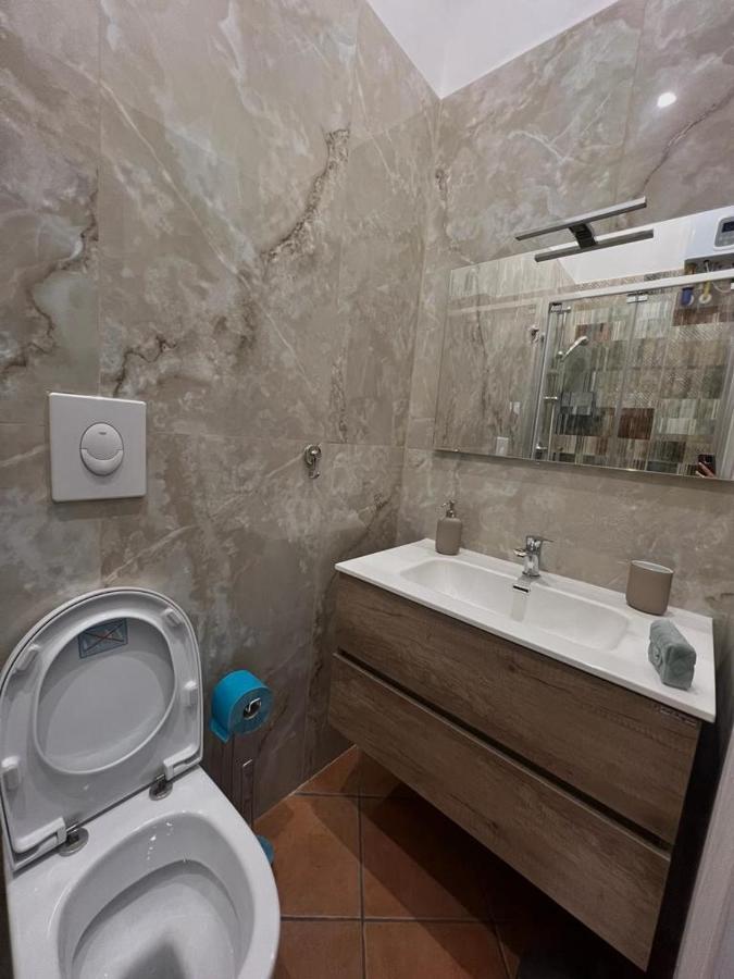 نابولي Manu'S Room المظهر الخارجي الصورة